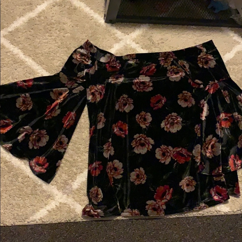 Bell Sleeve off the shoulder Torrid top